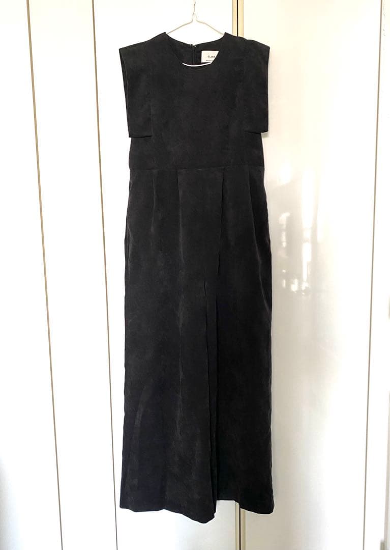 CLANE × Minami Tanaka スクエアスリーブオールインワン　黒