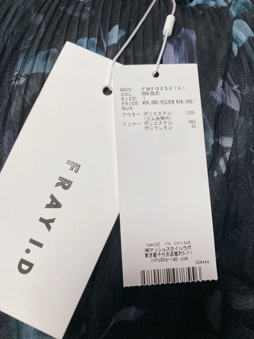【新品】FRAY I.D シアーフラワープリーツワンピース BLK 1
