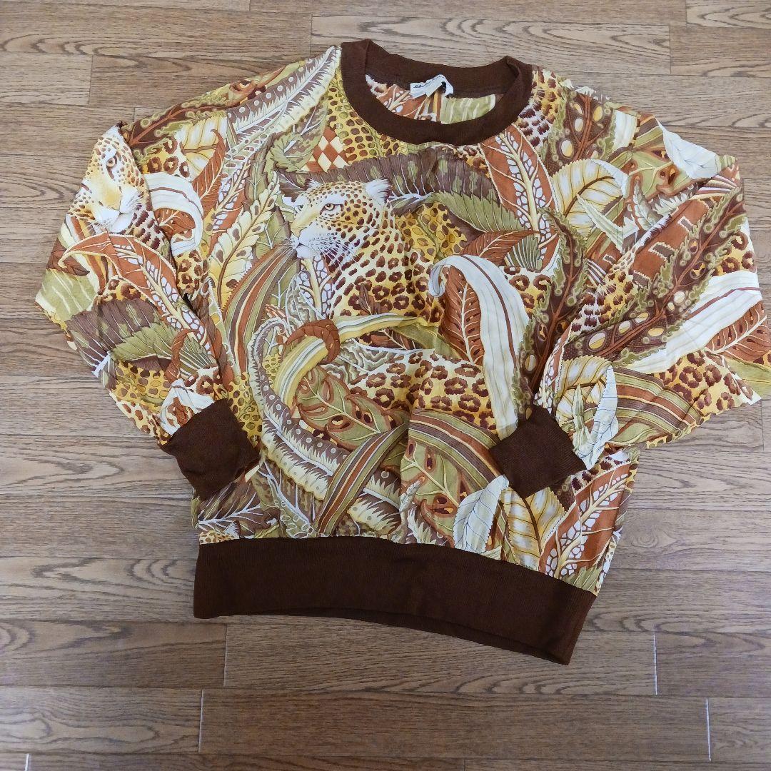 【美品】サルバトーレフェラガモ　シルクブラウス　カットソー　アニマル柄　ブラウン