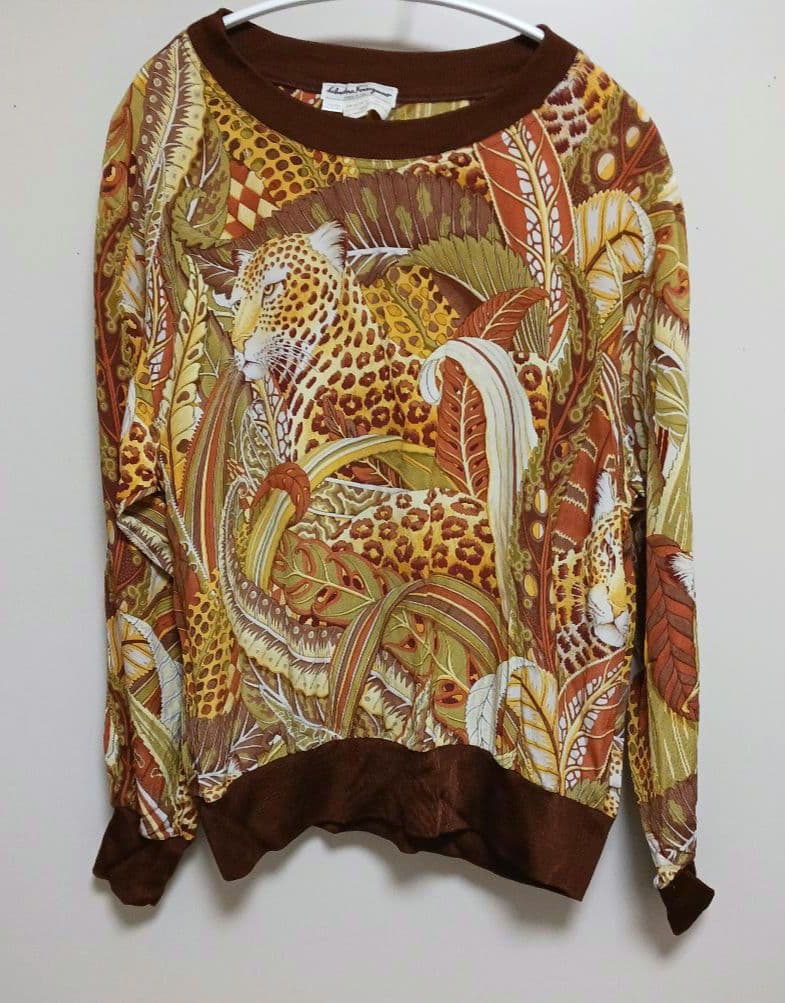 【美品】サルバトーレフェラガモ　シルクブラウス　カットソー　アニマル柄　ブラウン