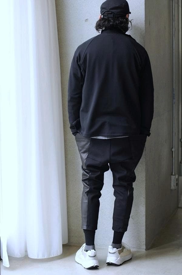 パンツ RIPVANWINKLE LEATHER JERSEY JODHPUR