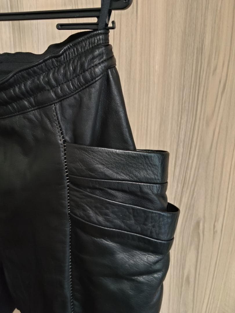 パンツ RIPVANWINKLE LEATHER JERSEY JODHPUR