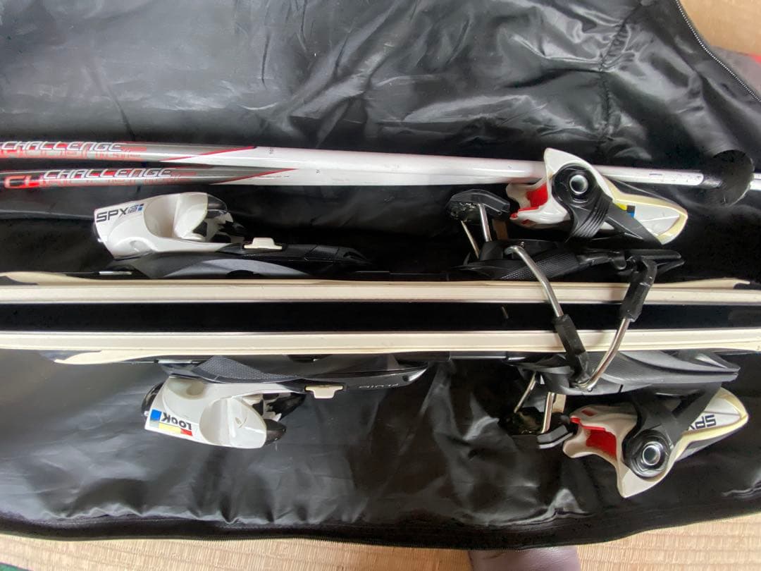 送料込★ ROSSIGNOL スキー板　HEADケース LEKIポール　3セット