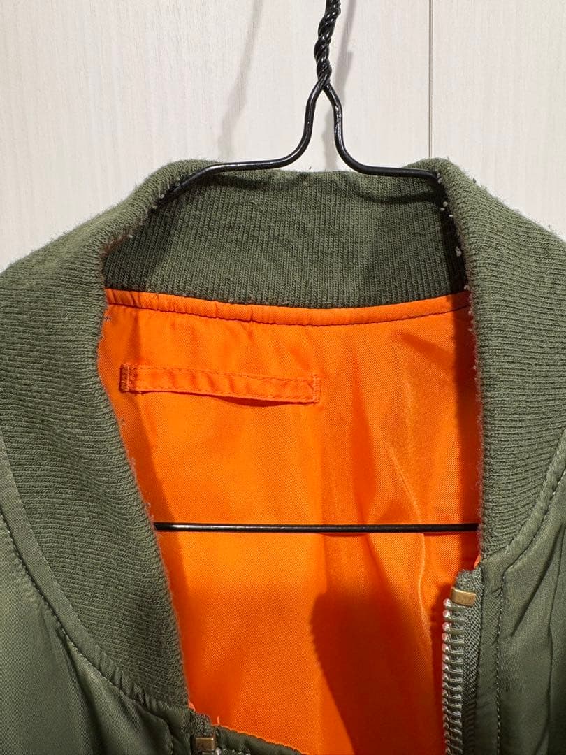 MA-1スタイルジャケット ALPHA INDUSTRIES