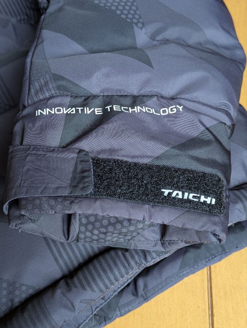 【美品】RSタイチ TAICHI RSJ715 ランダム ウインターパーカー
