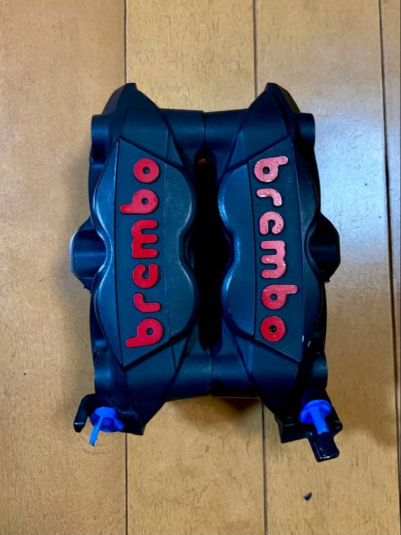 SUZUKI隼2型用brembo モノブロックブレーキキャリパー　ホガラカ