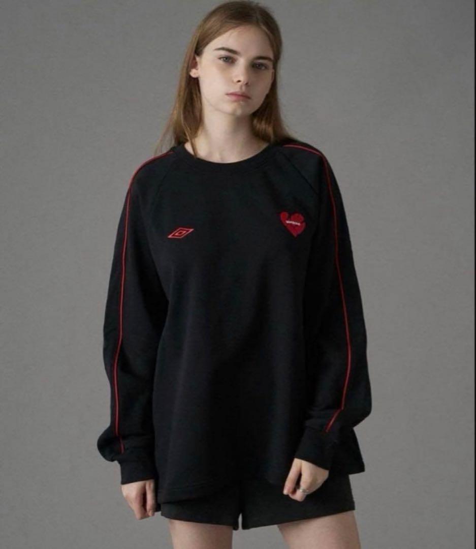 ONCILY UMBROコラボPIPING DRAW CODE SWEAT