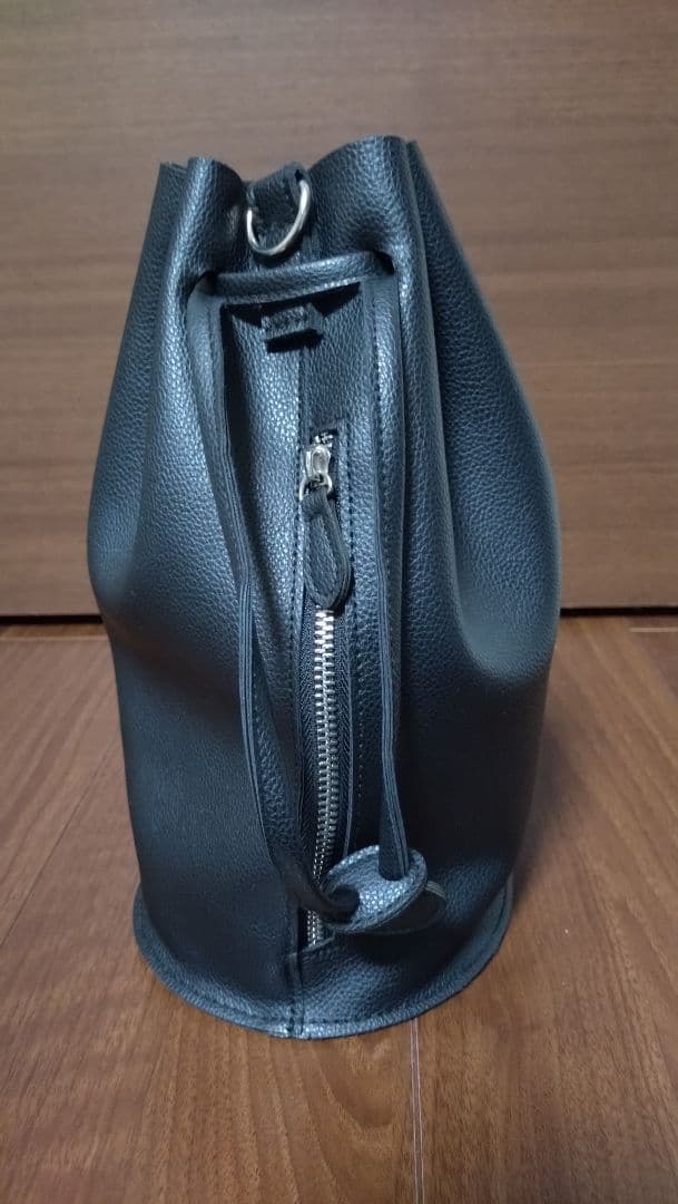 アダムスジャグラー　レトロエンジン　レザー　パースバック　巾着