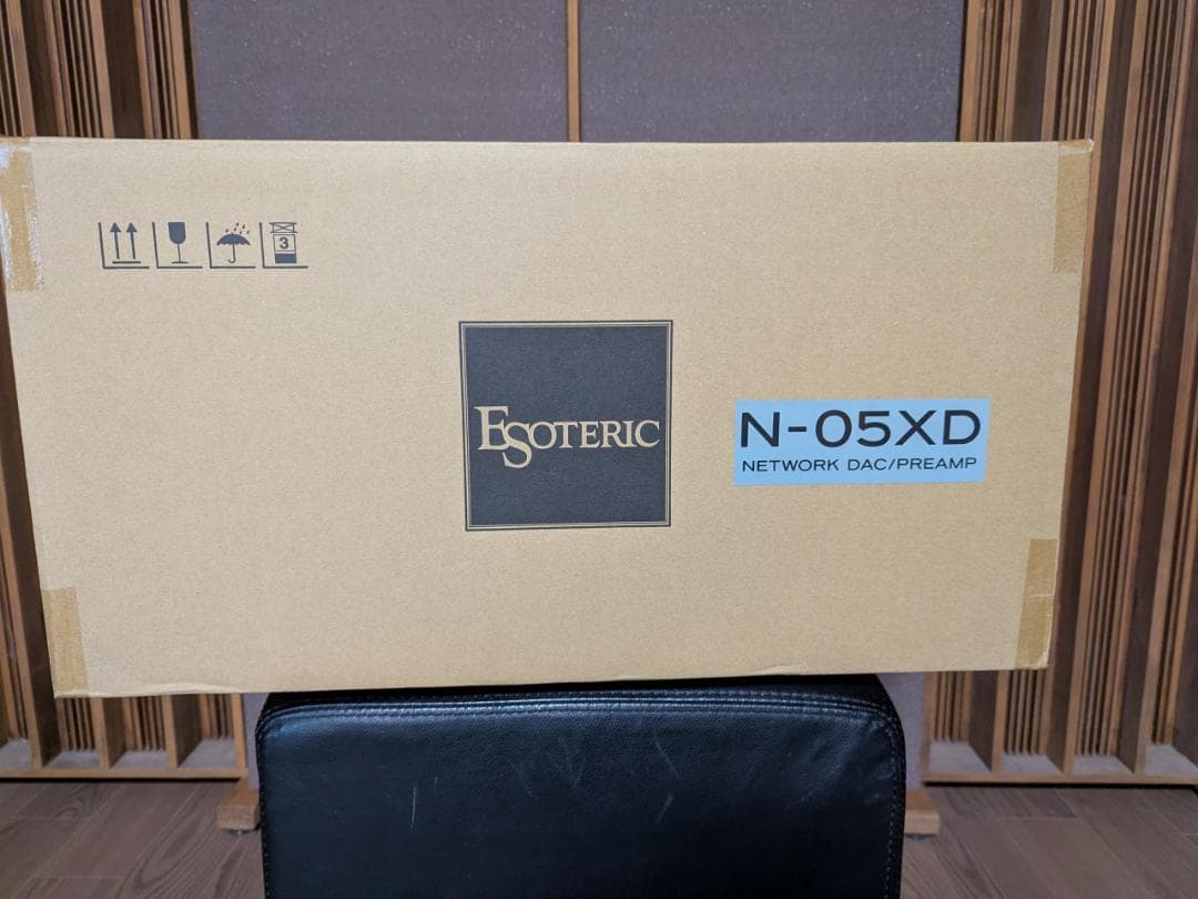 【美品】ESOTERIC N-05XD ネットワークプレーヤー