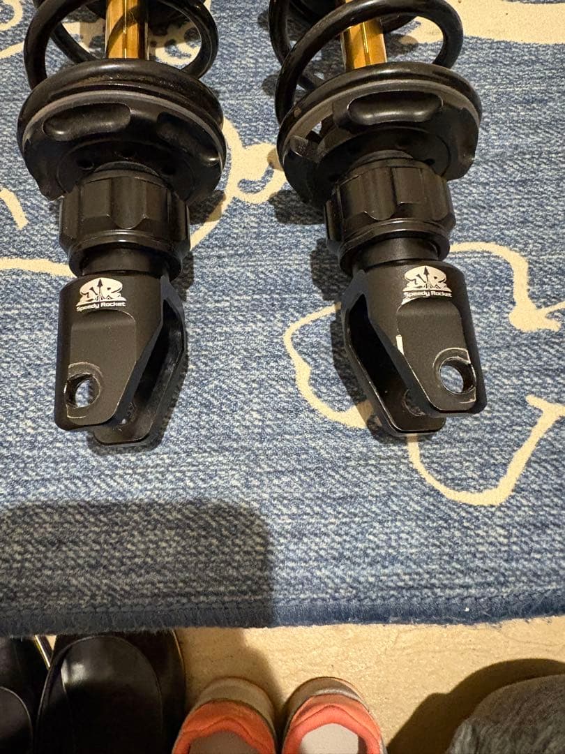 シグナスグリファス　サベージブル　リアサス　320mm