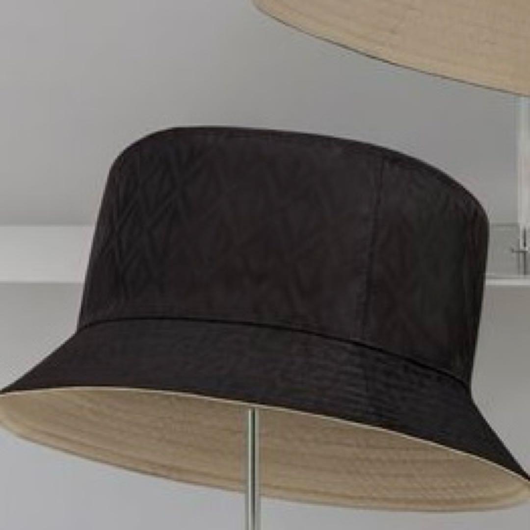 あ*ん様 Dior CD DIAMOND リバーシブル バケットハット