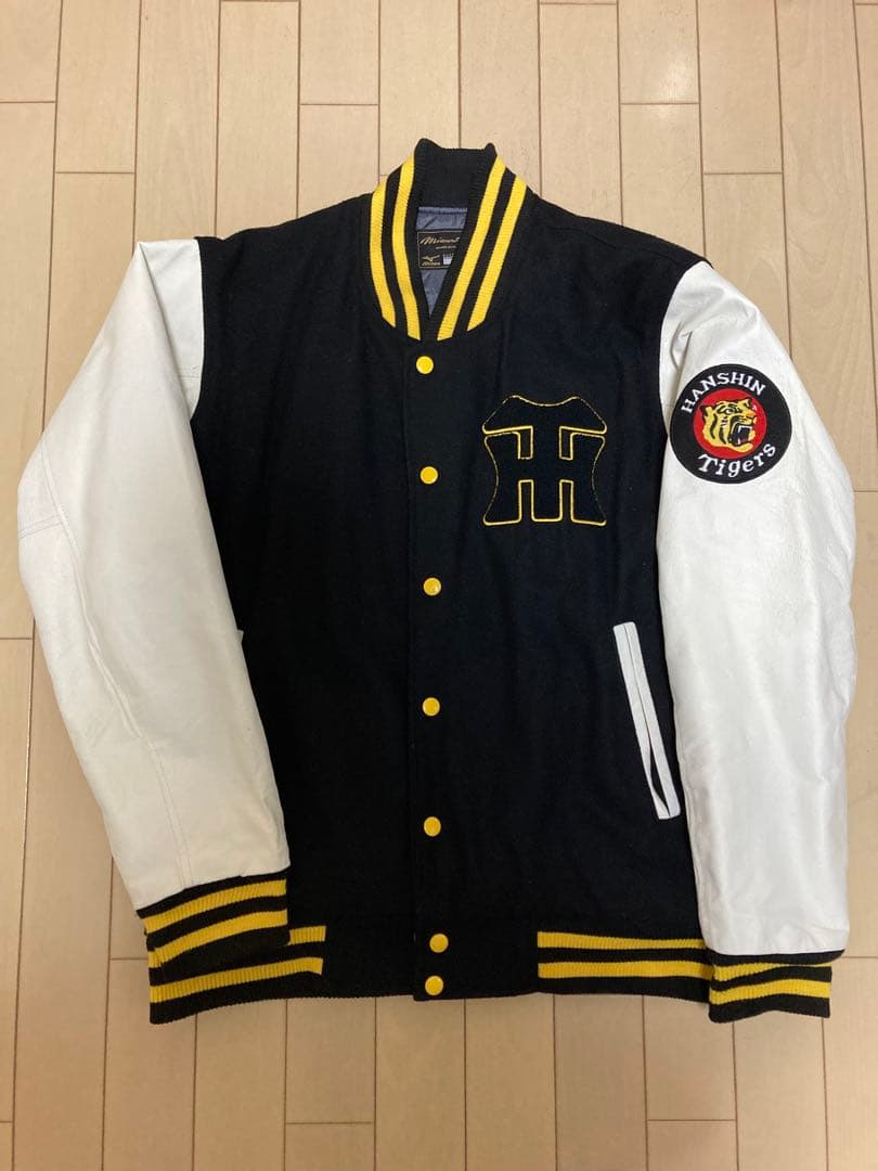 Mizuno Pro 阪神タイガース　スタジアムジャンパー