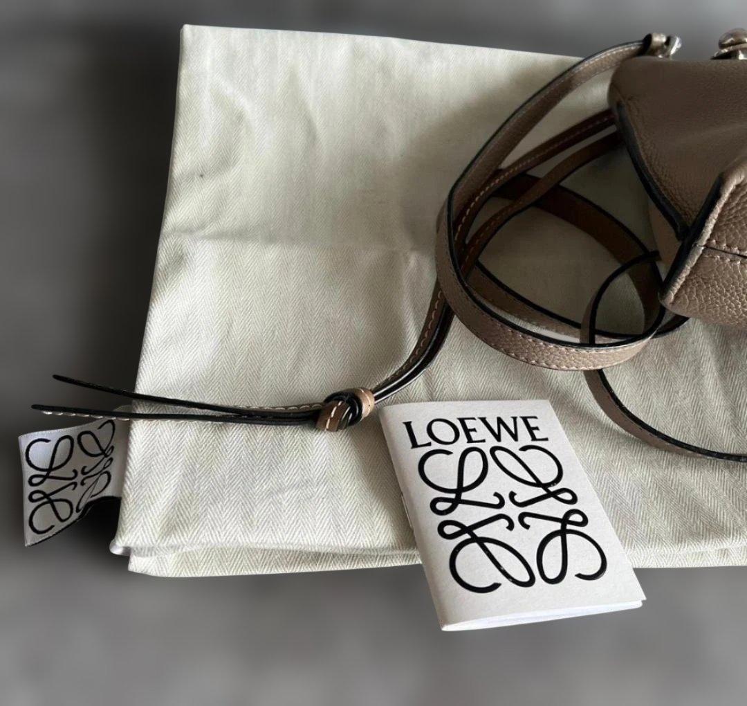 ロエベ LOEWE ミッシー ベージュレザー ショルダー クラッチ バッグ