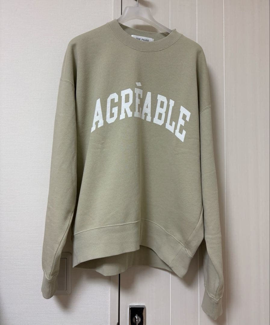 ウィムガゼット ロゴスウェットプルオーバー ベージュ