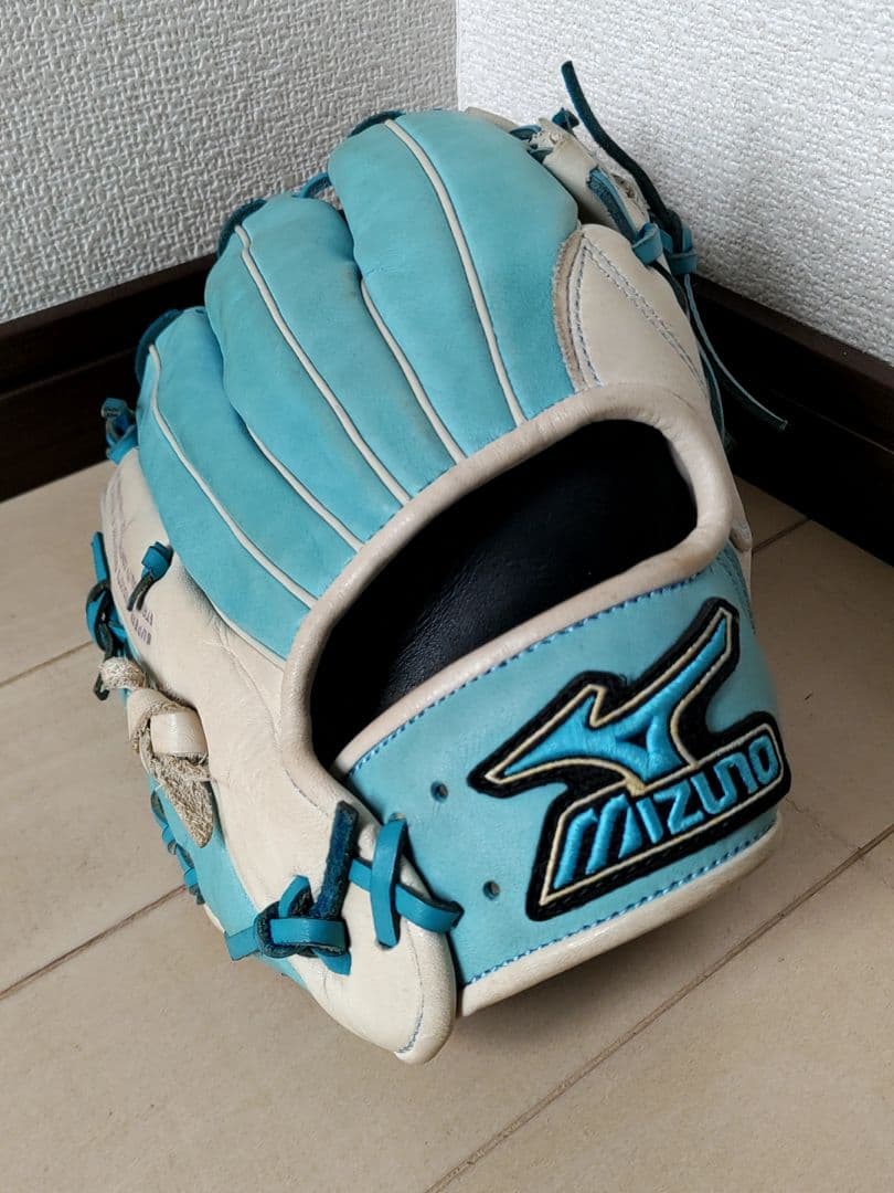 ミズノ　軟式内野グローブ　限定カラー　Gachi　ガチ