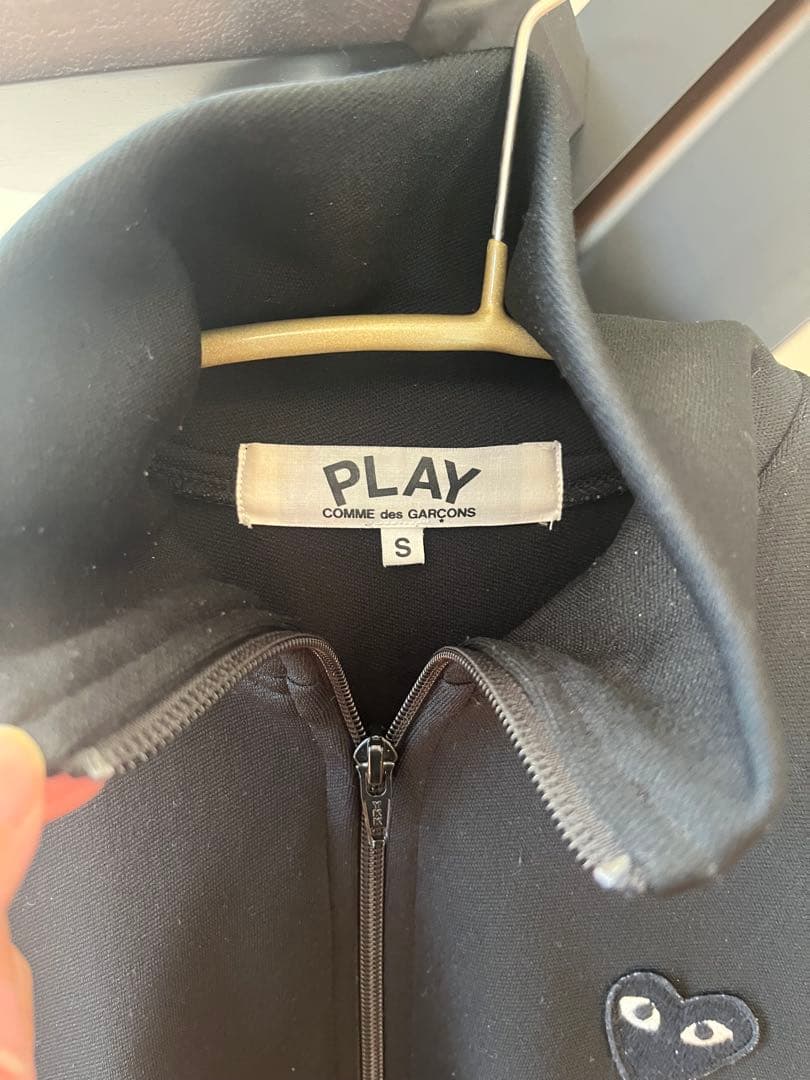 PLAY COMME des GARÇONS トラックジャケット