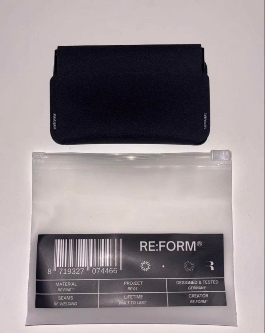RE:FORM コンパクト財布 黒　新品