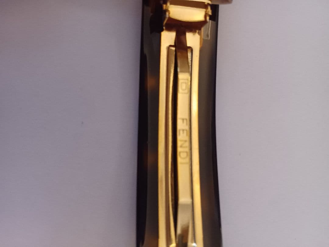 FENDI バレッタ　正規品　最終値下げ