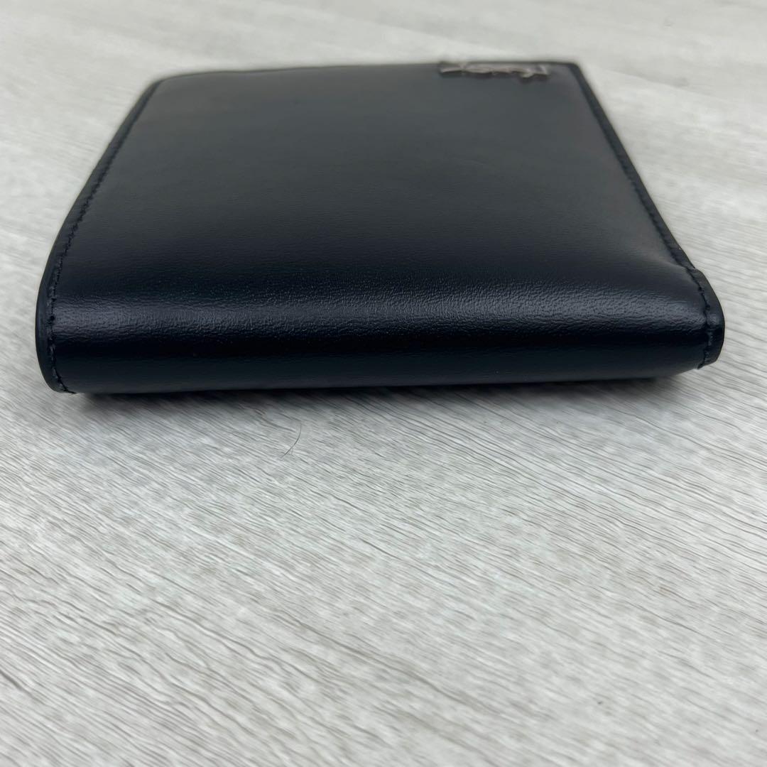 未使用に近い✨ サンローラン 二つ折り財布 タイニー カサンドラ レザー 黒