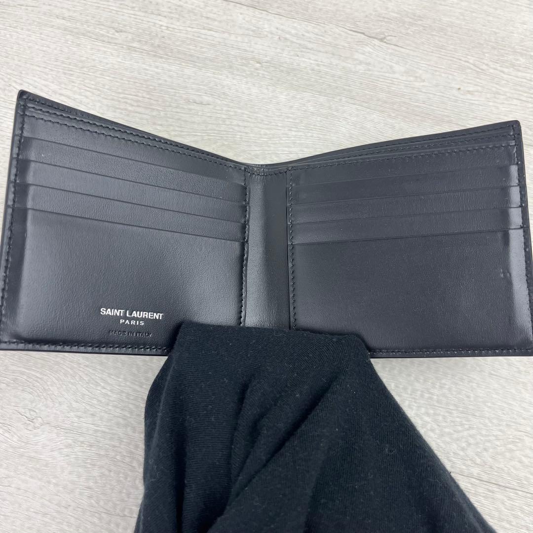 未使用に近い✨ サンローラン 二つ折り財布 タイニー カサンドラ レザー 黒