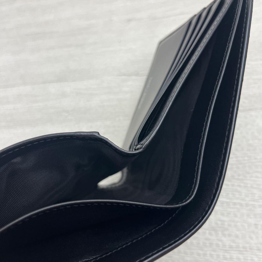 未使用に近い✨ サンローラン 二つ折り財布 タイニー カサンドラ レザー 黒