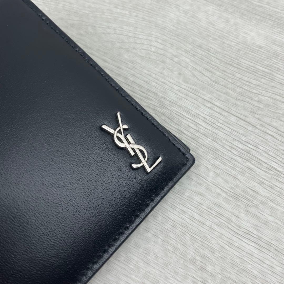 未使用に近い✨ サンローラン 二つ折り財布 タイニー カサンドラ レザー 黒