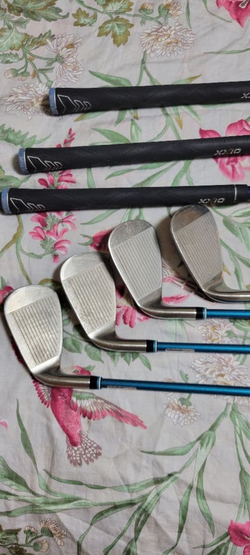 ダンロップ ゼクシオ12レディースアイアンセット7本 Ｌ MP1200L ブルー