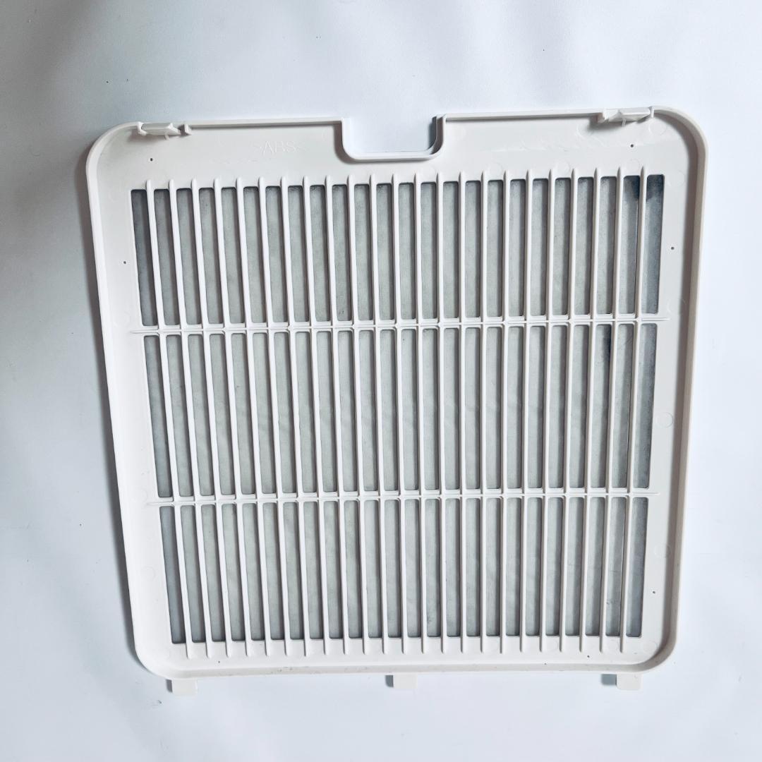 【美品】　SHARP シャープ CV-N71-W 衣類除湿機 ホワイト