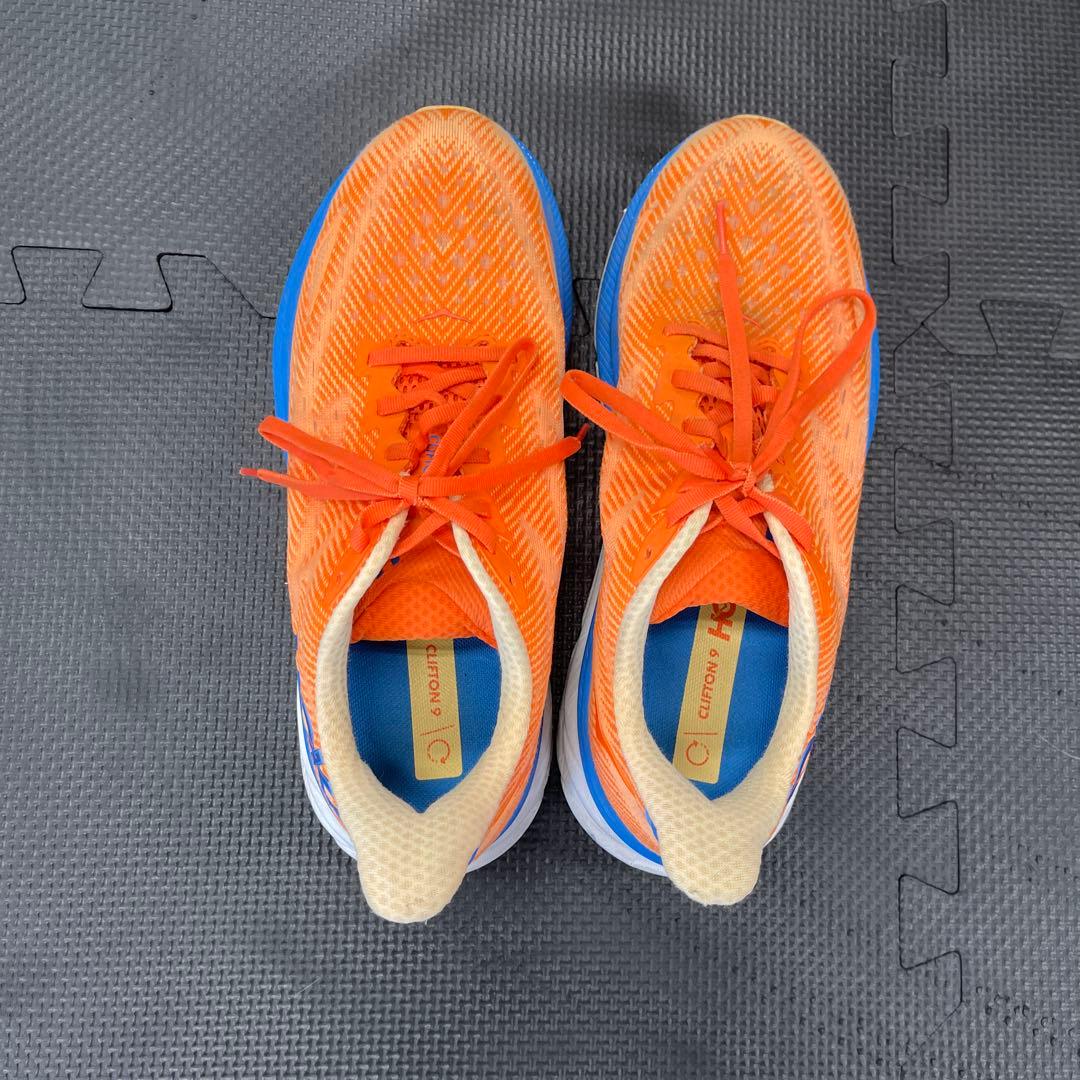 HOKA ONE ONE（ホカ オネオネ）CLIFTON 9 サイズ26.5
