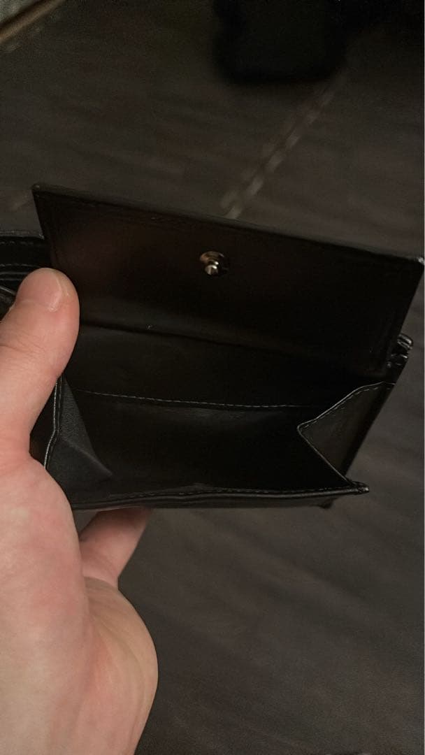 (七転び家主） Dior 二つ折り財布