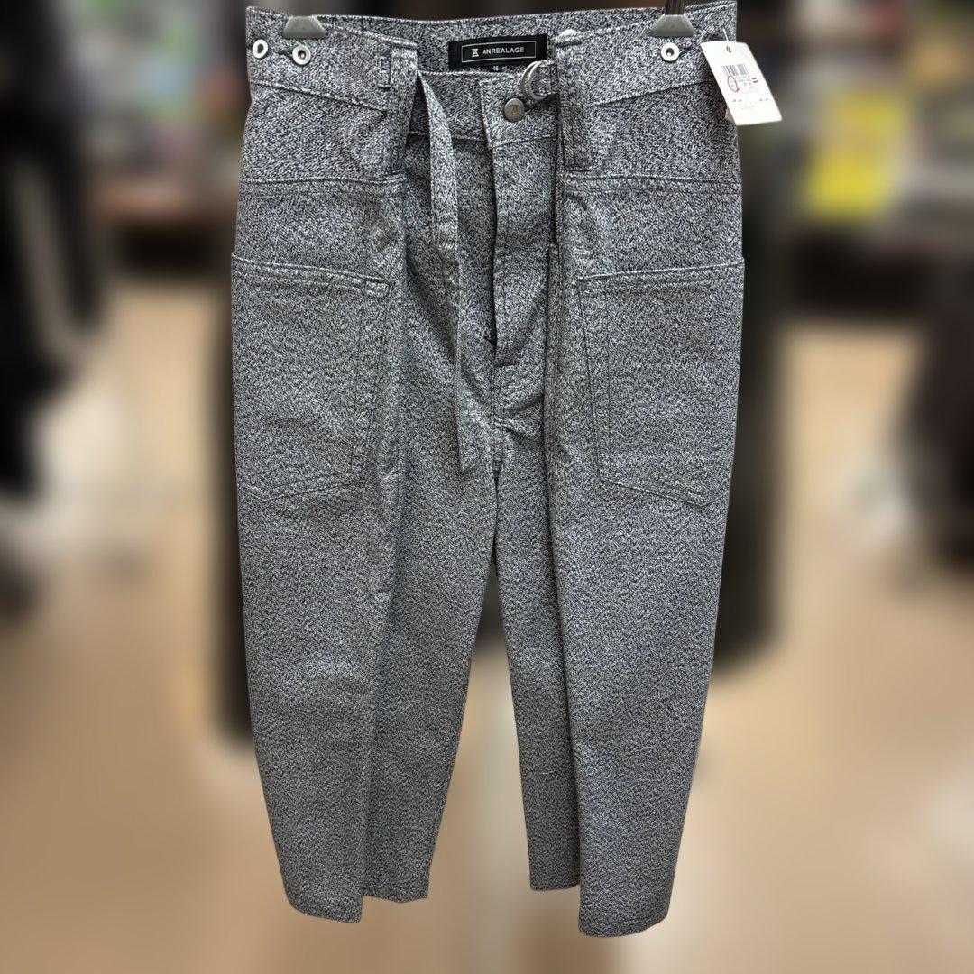 ANREALAGE パンツ