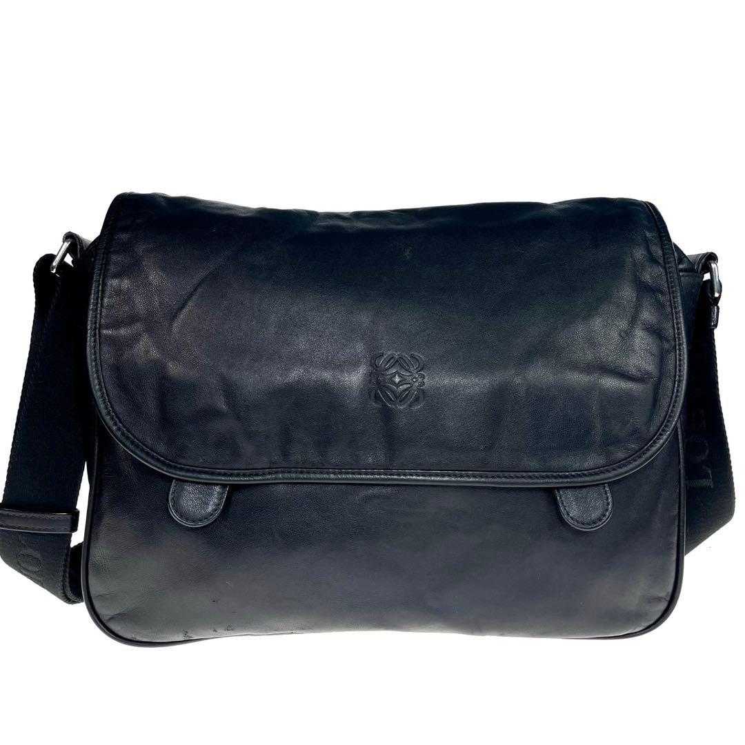 LOEWE アナグラム ナッパレザー ショルダーバッグ a704