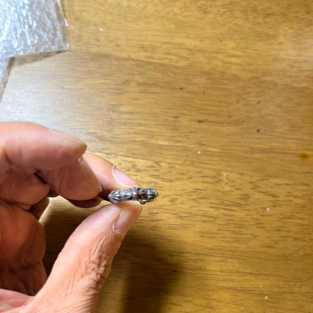 クロムハーツ クロスバンドピアス