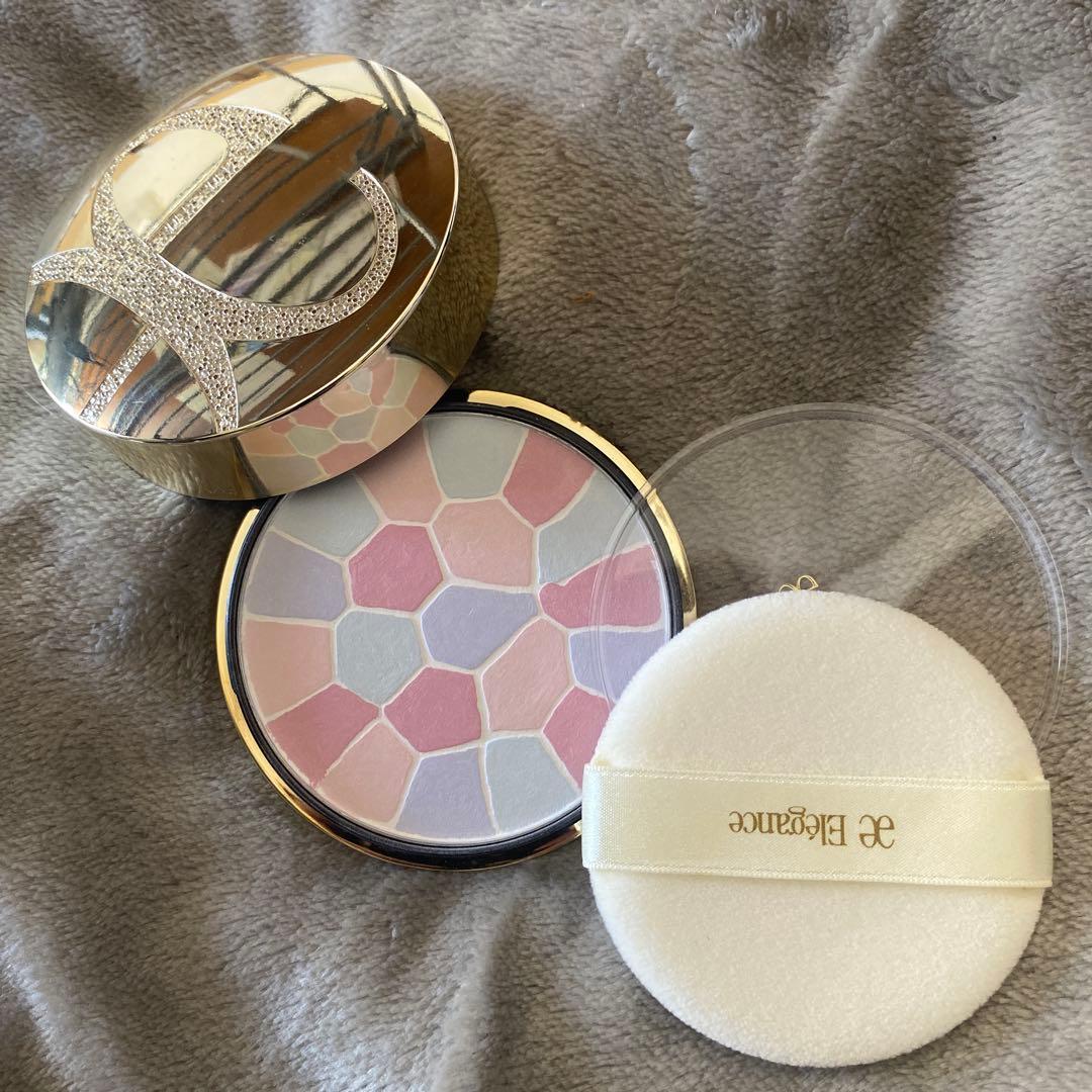 エレガンス ラプードル　オートニュアンス リクスィーズⅧ フェイスパウダー