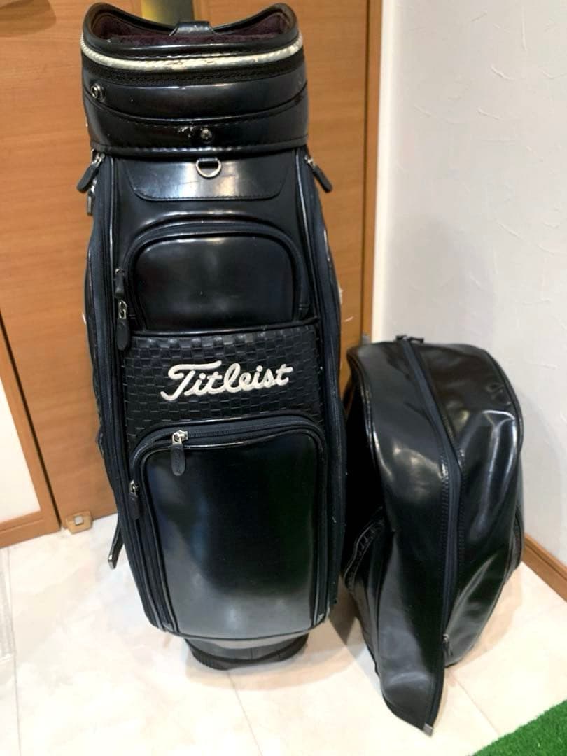 希少　完売　タイトリスト　キャディバッグ　3点式　ブラック