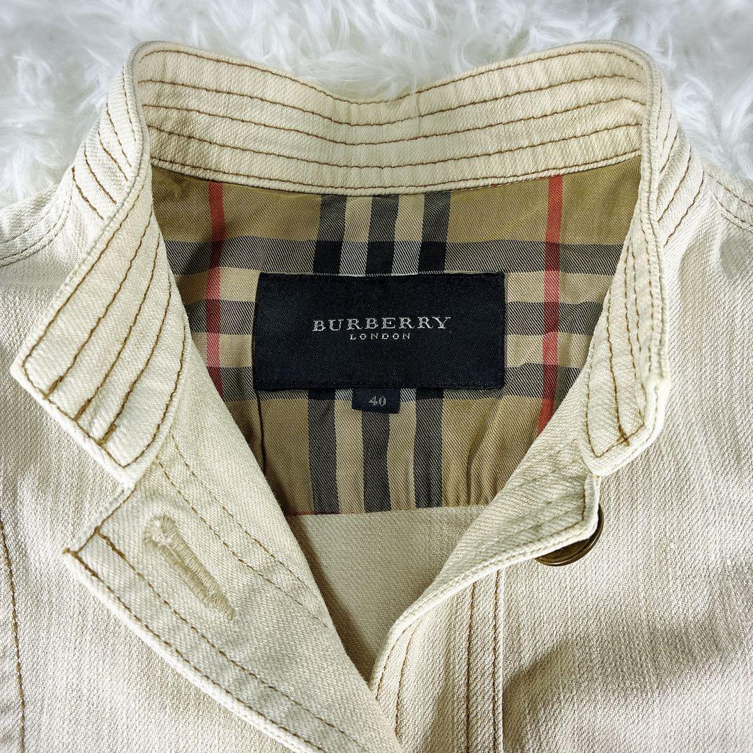 未使用級 バーバリーロンドン デニムジャケット ノバチェック ホワイト