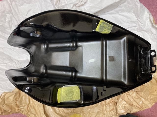 新品 未使用 カワサキ ゼファー X ZEPHYR X 純正タンク