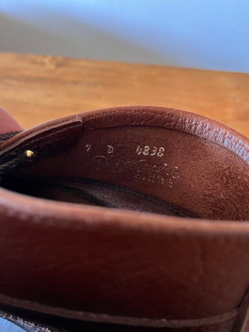 25cm 箱付 Russell Moccasin Chukka ビブラムソール