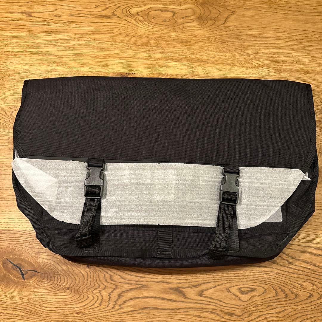 Chrome Industries メッセンジャーバッグ 黒