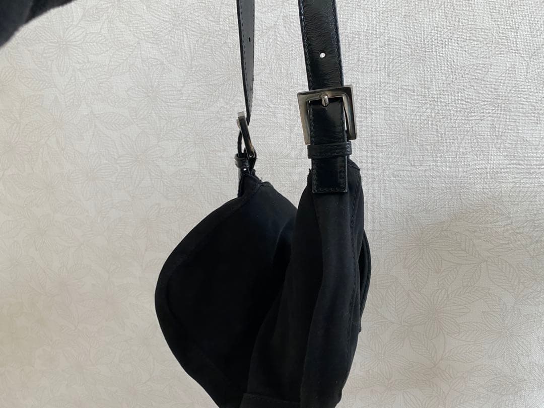 FENDI フェンディ　マンマバケット　ショルダーバッグ