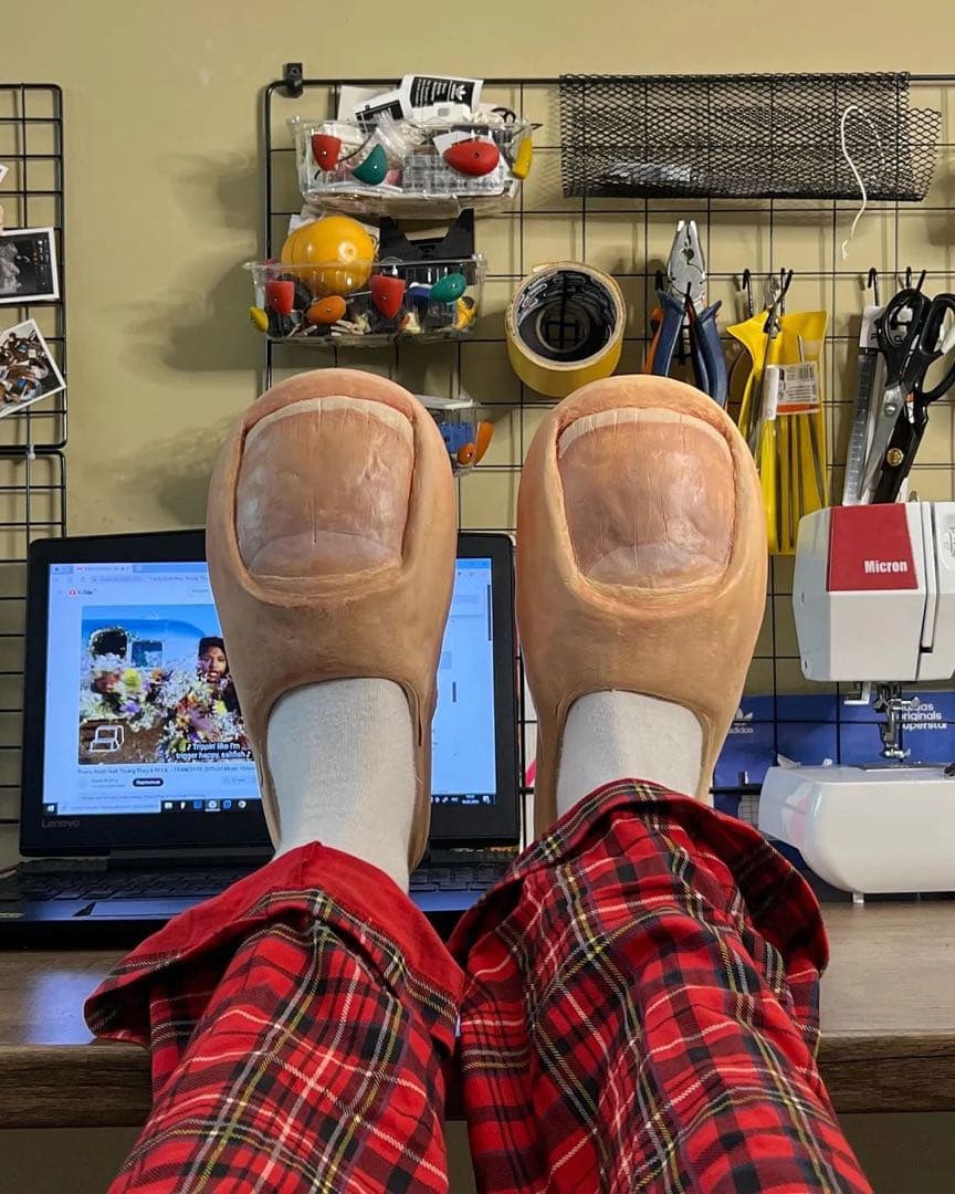 【レア・新品】bravest studios toe slides サイズ9