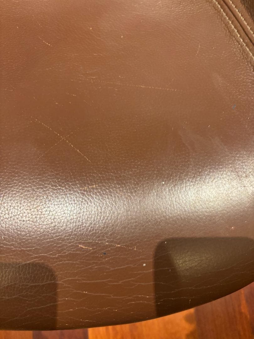 BoConcept Adelaide ダイニングチェア 回転式