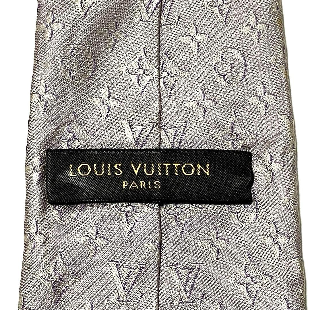 LOUIS VUITTON ルイヴィトン ネクタイ メンズ シルバー 光沢 LV