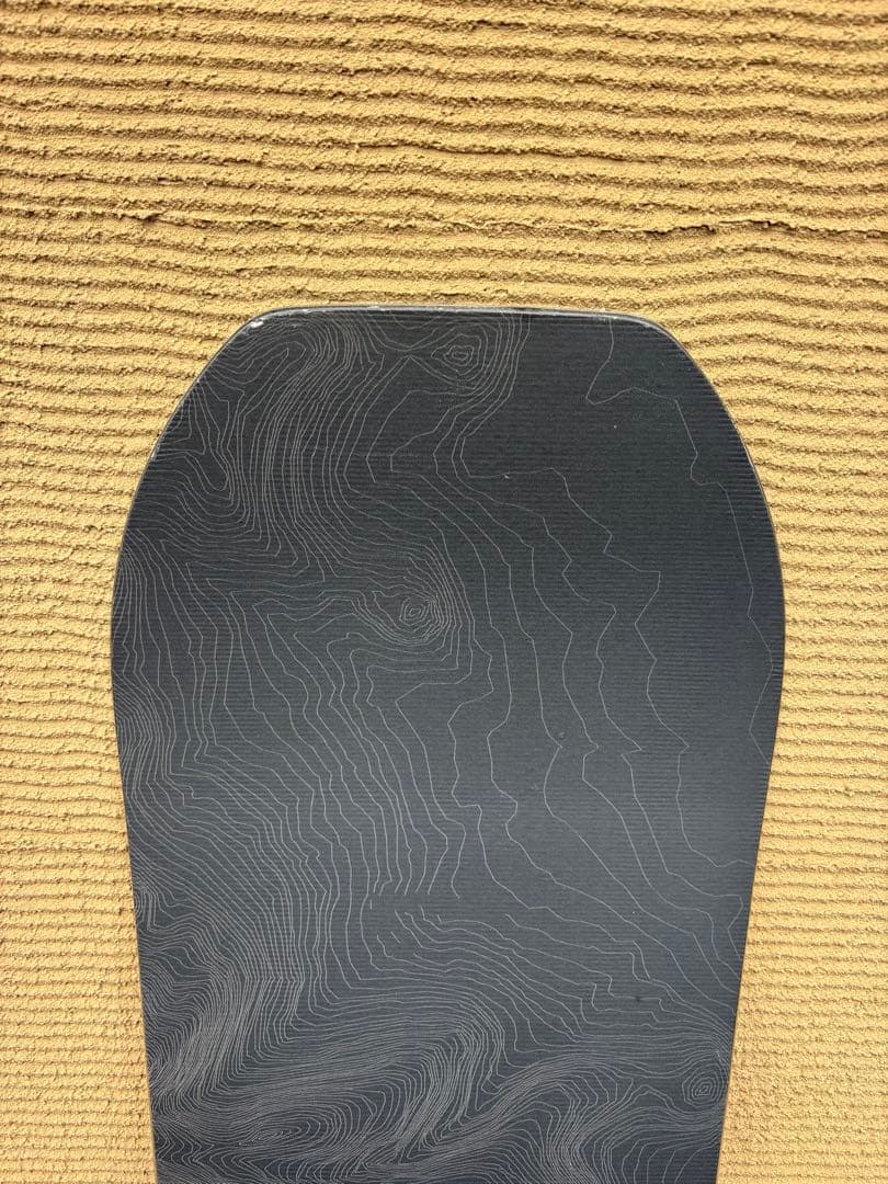 未使用 2022-2023年 FNTC SOT 147cm スノボ　グラトリ