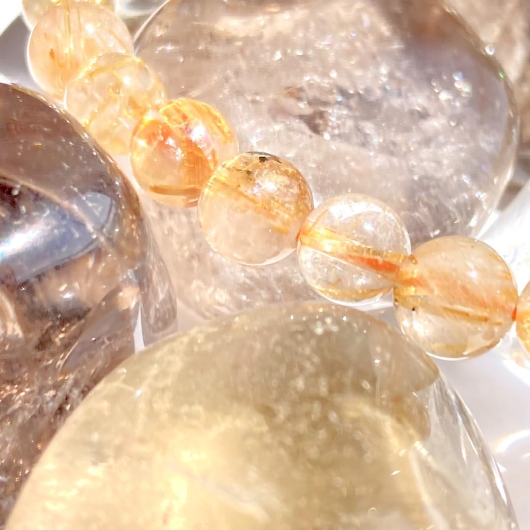 ★驚きの半額【ヴィーナスの髪】ルチルクォーツ 天然石 ブレスレット