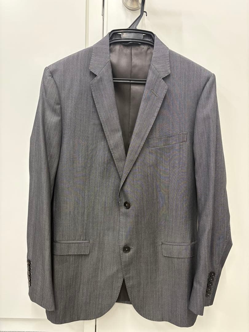 GUCCI メンズスーツ 値下げしました