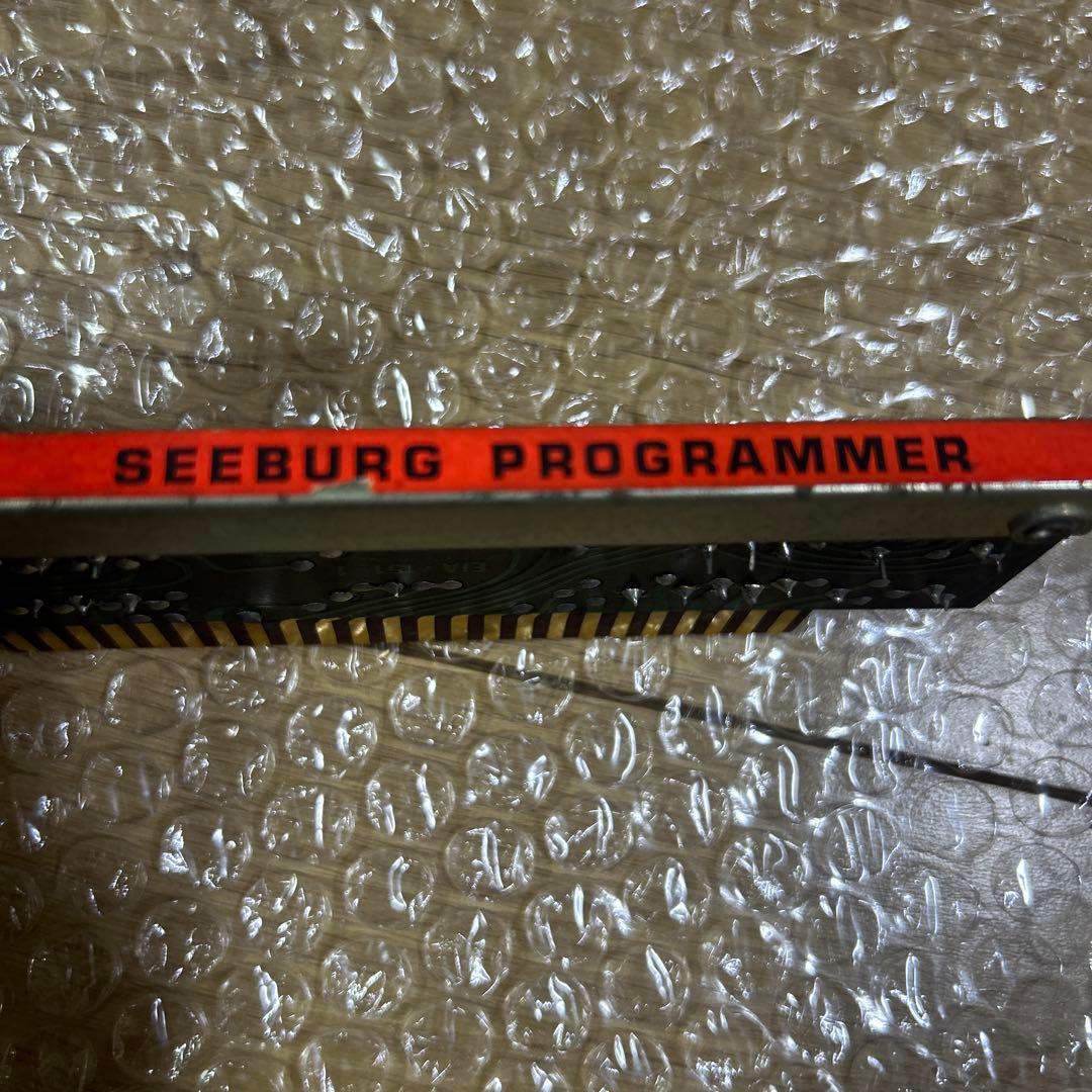 ジュークボックス用の7インチレコードのまとめ売りです。 約75枚あります。