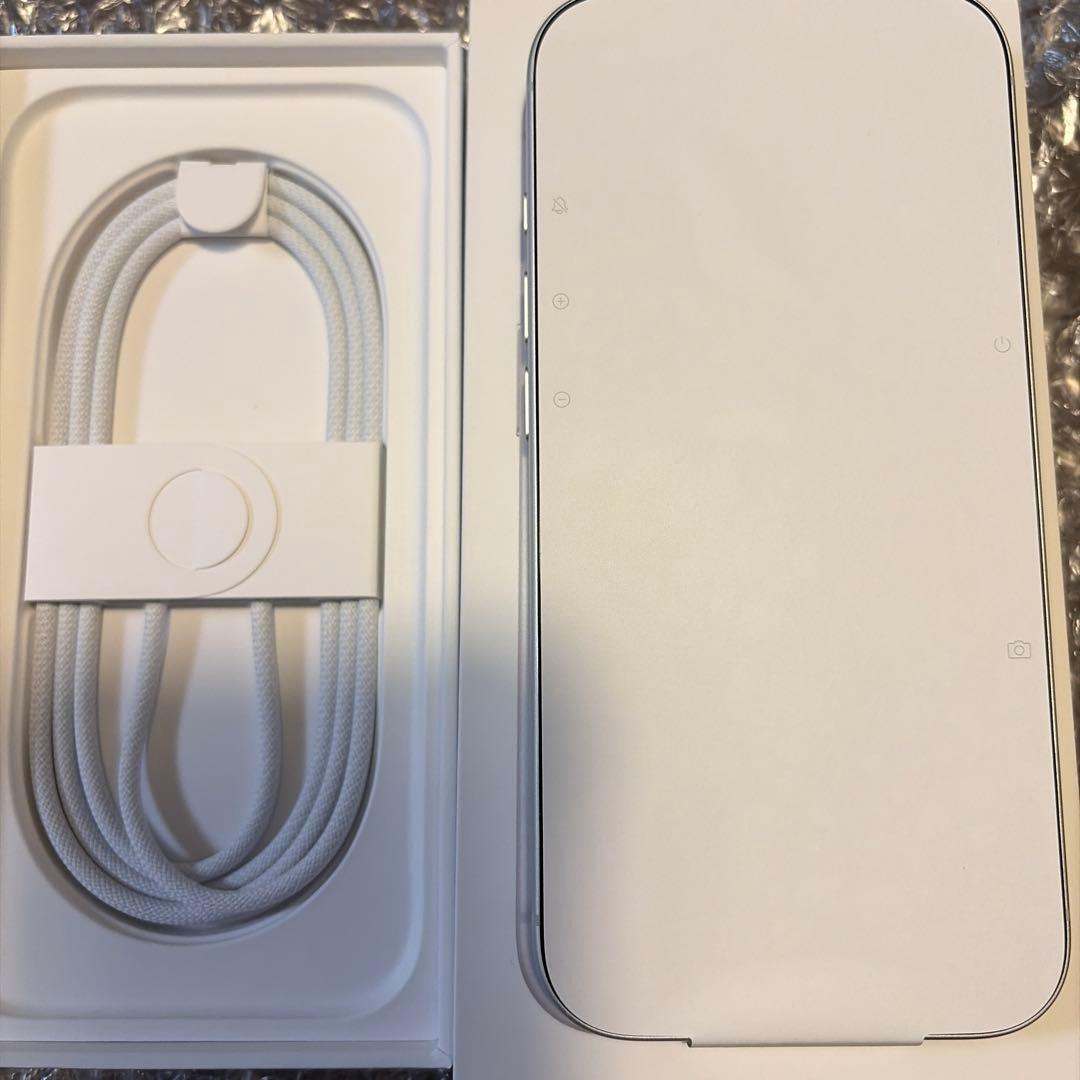 iPhone17pro 256GB シルバー 本体 新品未使用 simフリー