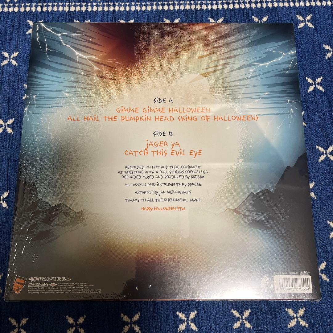 P. Paul Fenech Happy Halloween サイコビリー