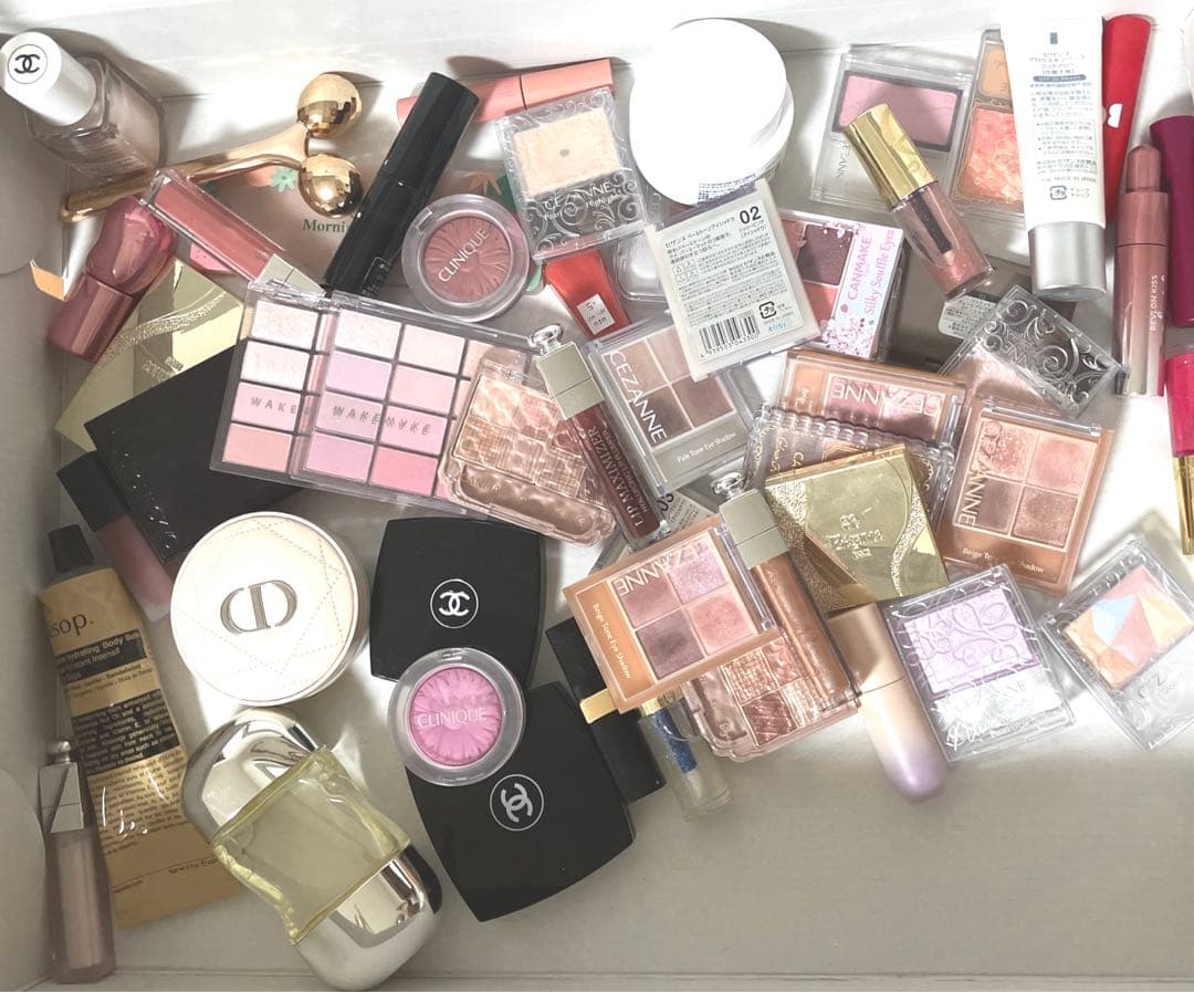 コスメ まとめ売り